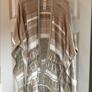 Chicos Sweater Elegant Poncho